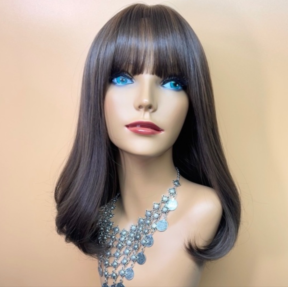 16" Brown Women's Wig w/ bangs